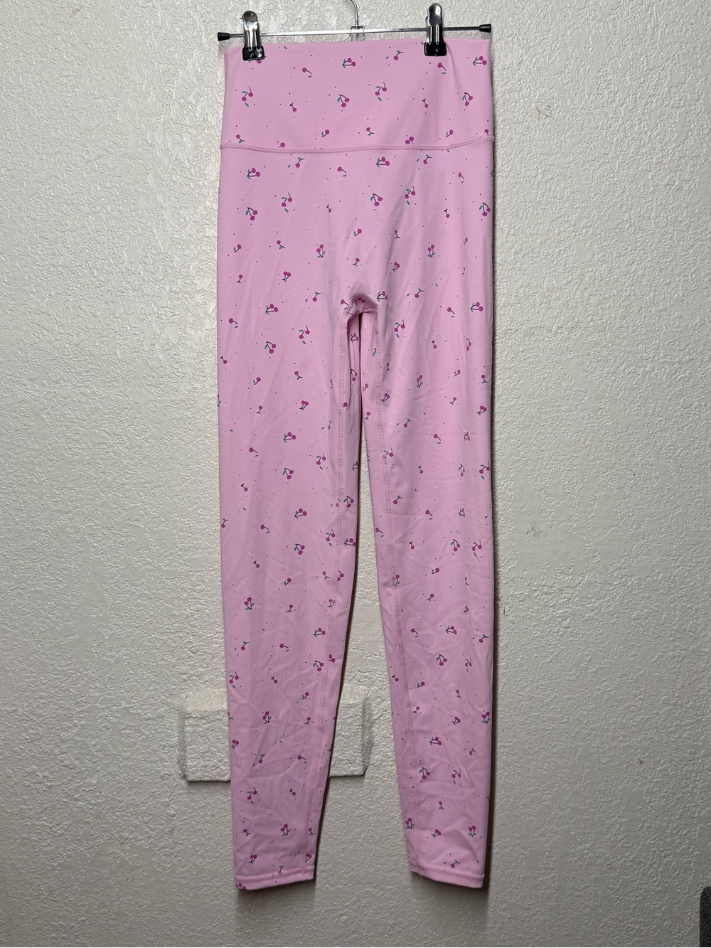 Astoria Activewear Pink Cherry Butt scrunch High rise Full length Leggings LARGE